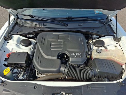 Used 2023 Dodge Charger SXT w/ Plus Group RWD image 29