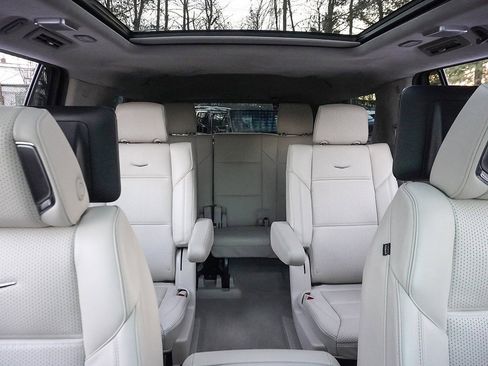 Used 2024 Cadillac Escalade Sport Platinum image 51