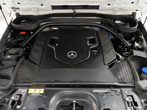Used 2021 Mercedes-Benz G 550 image 12