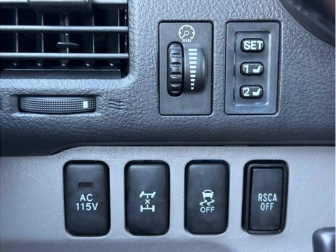 Used 2008 Toyota 4Runner Limited AWD/4WD image 22
