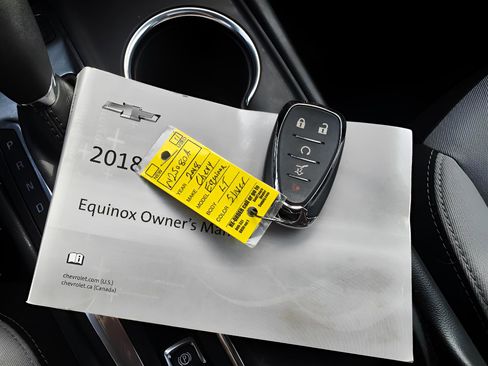 Used 2018 Chevrolet Equinox LT w/ Sun & Infotainment Package image 33