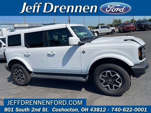 Used 2025 Ford Bronco Outer Banks AWD/4WD image 1