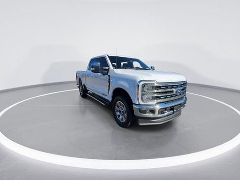 Used 2024 Ford F350 Lariat w/ Chrome Package AWD/4WD image 3