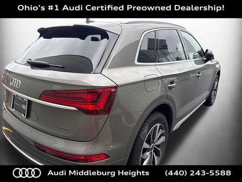 Certified 2023 Audi Q5 2.0T Premium w/ Convenience Package AWD/4WD image 9