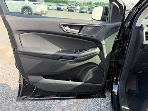 Used 2024 Ford Edge SE w/ Black Appearance Package AWD/4WD image 6