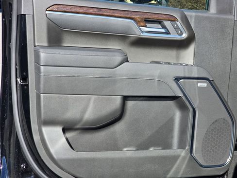 New 2026 GMC Sierra 1500 Elevation w/ Elevation Premium Package AWD/4WD image 38