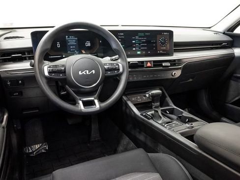 Used 2025 Kia K5 LXS FWD image 6