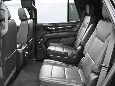 Used 2024 GMC Yukon Denali AWD/4WD image 29