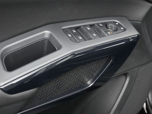New 2026 Nissan Pathfinder SV AWD/4WD image 16