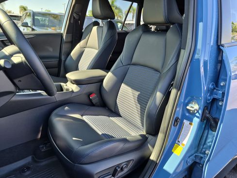 Used 2025 Toyota RAV4 XSE w/ Weather Package AWD/4WD image 16