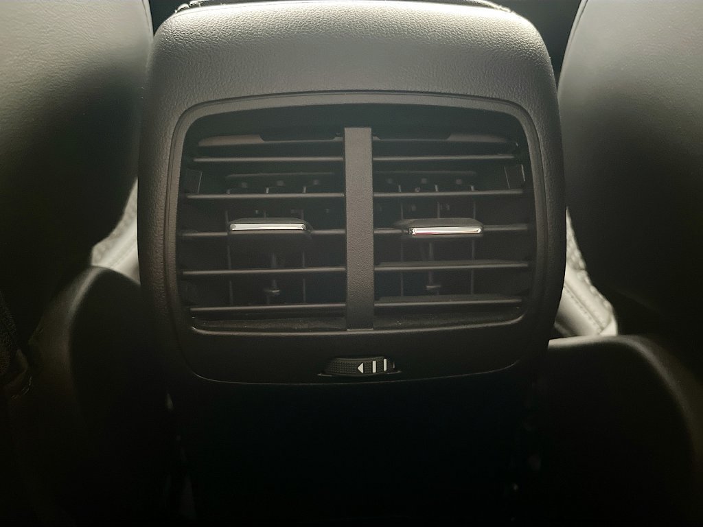 Used 2025 Ford Escape SE FWD image 26