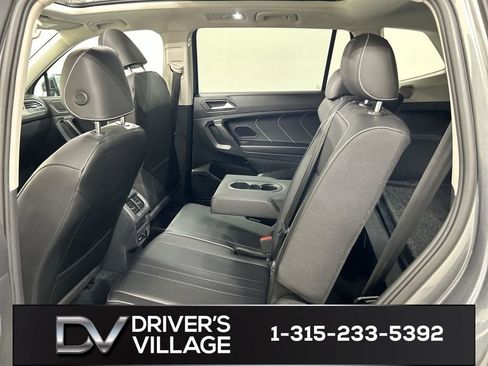 Used 2022 Volkswagen Tiguan SE w/ Panoramic Sunroof Package AWD/4WD image 20