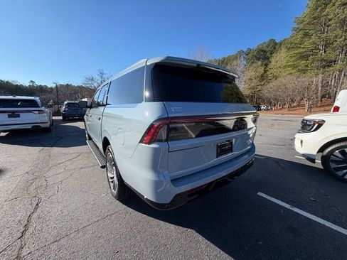 New 2025 Lincoln Navigator L Reserve image 5