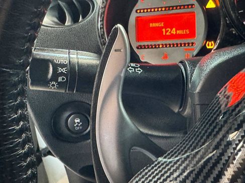 Used 2012 Nissan 370Z Coupe RWD image 17