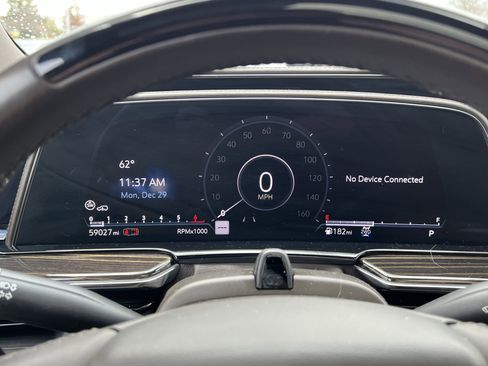 Used 2021 Cadillac Escalade Premium Luxury w/ Driver Assist Tech Package image 21