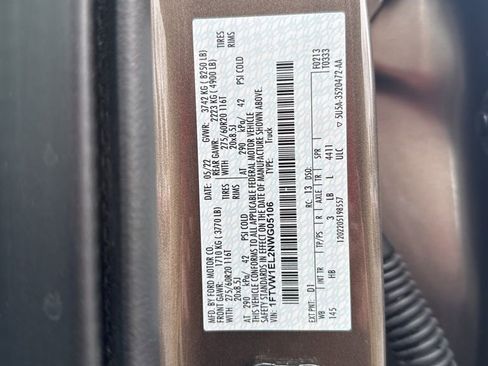 Used 2022 Ford F150 Lightning Lariat image 79