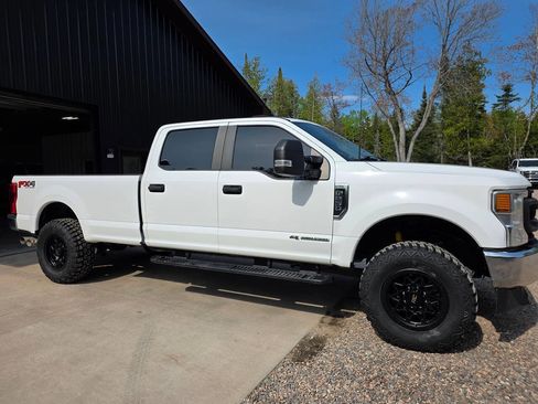 Used 2022 Ford F250 XL w/ Power Equipment Group AWD/4WD image 10