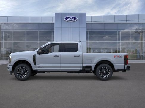 New 2026 Ford F250 Platinum w/ FX4 Off-Road Package AWD/4WD image 3