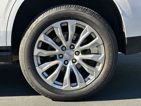 Used 2022 GMC Yukon Denali image 8