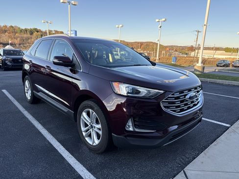 Used 2020 Ford Edge SEL w/ Cold Weather Package image 1