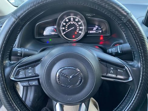 Used 2017 MAZDA MAZDA3 Touring w/ Popular Equipment Package image 24