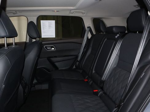 Certified 2023 Nissan Rogue Platinum w/ Platinum Premium Package image 23