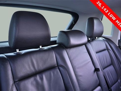 Used 2017 Volkswagen Tiguan Sport image 17