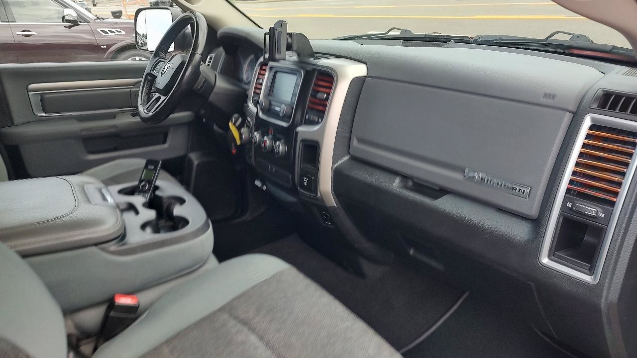 Used 2015 RAM 1500 Big Horn AWD/4WD image 25
