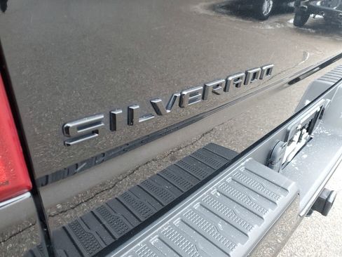 Certified 2023 Chevrolet Silverado 1500 RST w/ Z71 Off-Road Package image 36