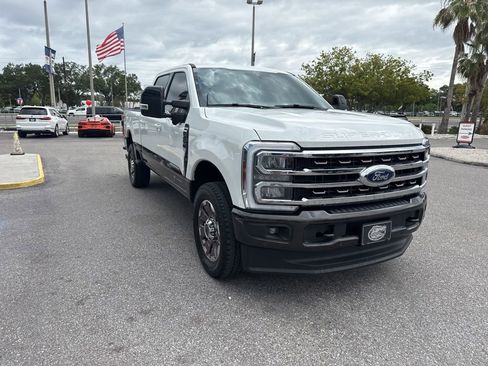 Used 2025 Ford F250 King Ranch w/ FX4 Off-Road Package AWD/4WD image 4