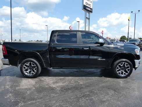 Used 2019 RAM 1500 Laramie AWD/4WD image 4