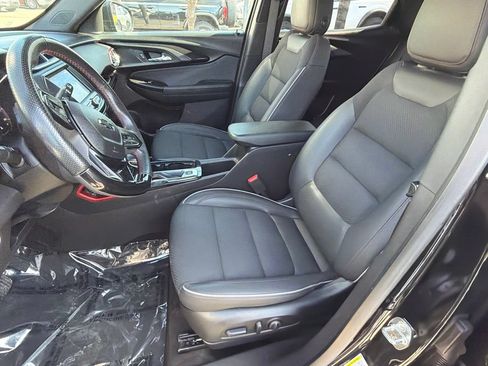 Used 2023 Chevrolet TrailBlazer RS FWD image 23
