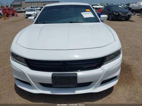 Used 2020 Dodge Charger SXT RWD image 6