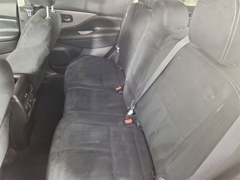 Used 2021 Nissan Murano S image 12