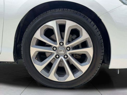 Used 2013 Honda Accord Sport image 69