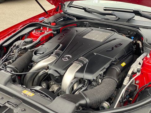 Used 2016 Mercedes-Benz SL 550 image 23