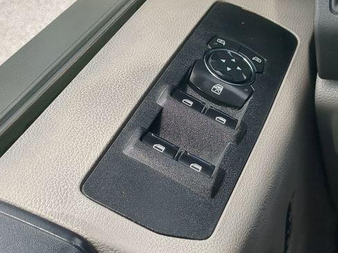 Used 2017 Ford F250 XL w/ Power Equipment Group RWD image 19