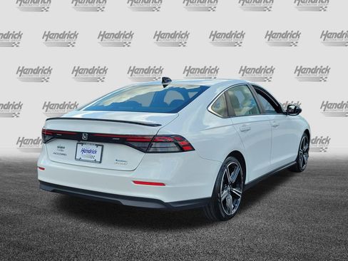 Used 2023 Honda Accord Sport image 7
