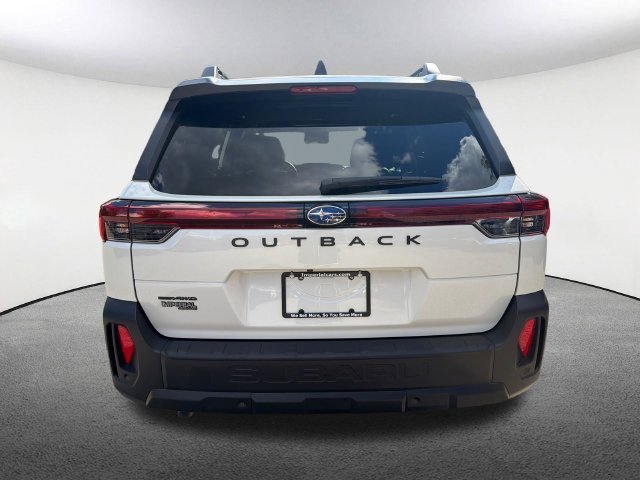 Used 2026 Subaru Outback Limited AWD/4WD image 37