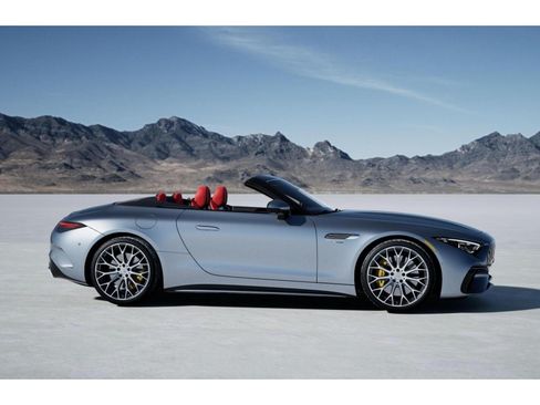New 2025 Mercedes-Benz SL 63 AMG 4MATIC image 16