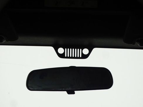 Used 2017 Jeep Wrangler Unlimited Sport w/ Connectivity Group image 23