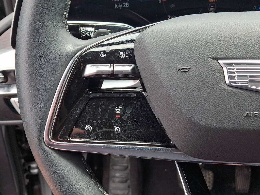 Used 2024 Cadillac Lyriq Sport w/ LPO, Floor Liner Package AWD/4WD image 25