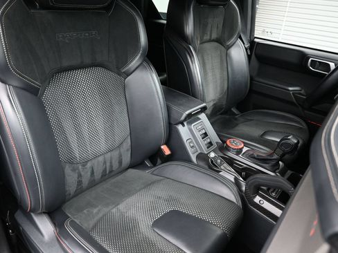 Used 2024 Ford Bronco Raptor w/ Interior Carbon Fiber Pack 6 AWD/4WD image 41
