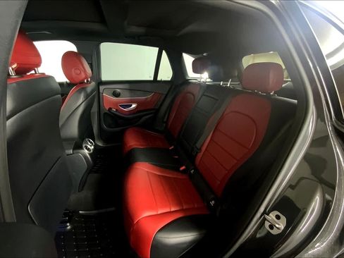 Certified 2022 Mercedes-Benz GLC 300 4MATIC image 21