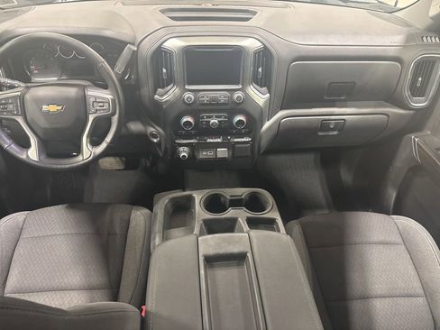 Used 2021 Chevrolet Silverado 1500 LT image 8