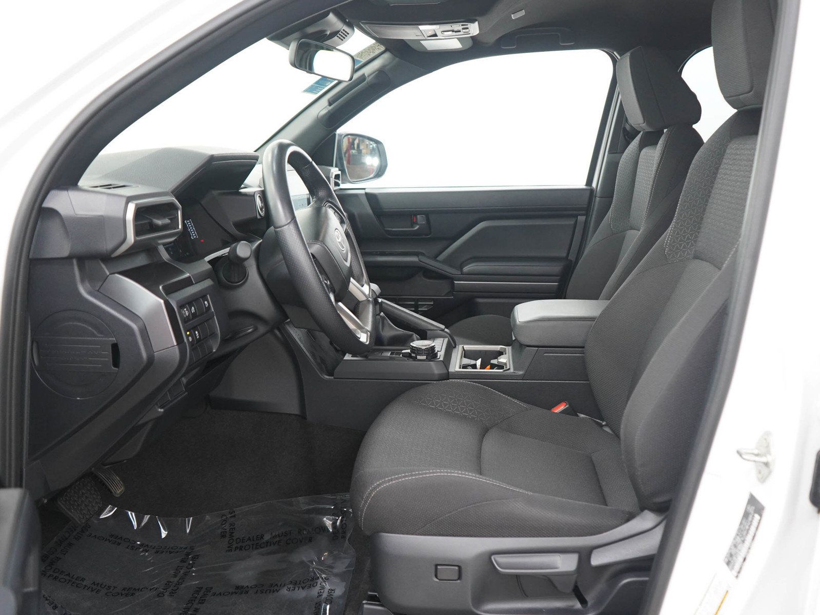 Used 2025 Toyota 4Runner SR5 AWD/4WD image 22