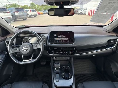 Used 2023 Nissan Rogue SL w/ SL Premium Package FWD image 25