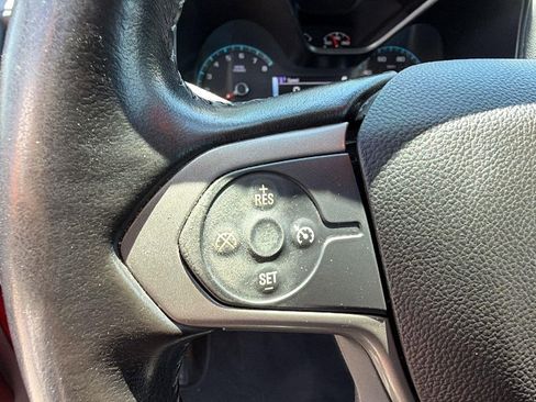 Used 2018 Chevrolet Colorado Z71 RWD image 24