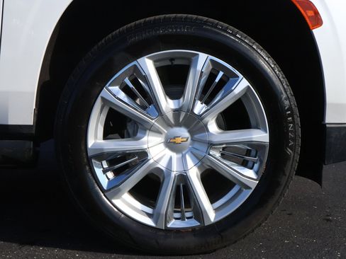 Used 2024 Chevrolet Tahoe High Country image 33