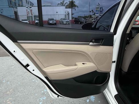 Used 2018 Hyundai Elantra Value Edition image 60